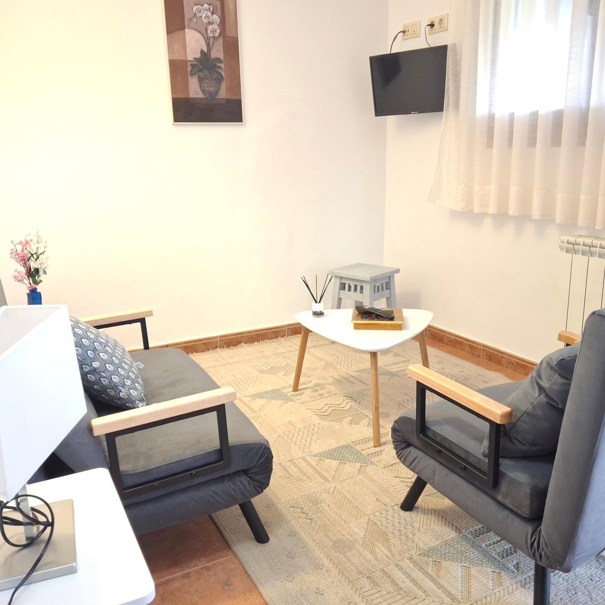 Apartamentos la Higar La Pesa Exterior foto
